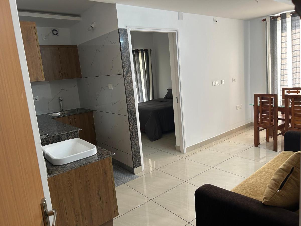 Lux Serviced Apartments Kochi Екстериор снимка