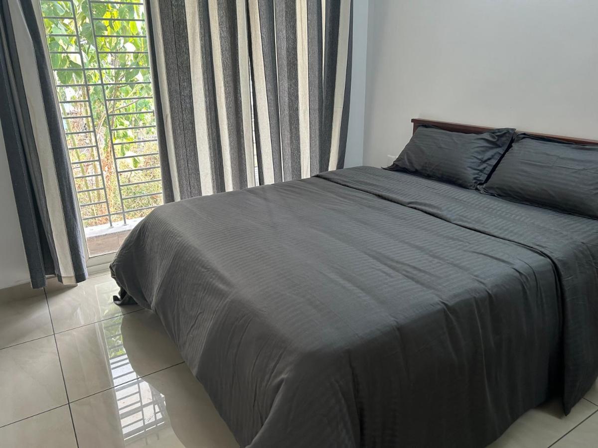 Lux Serviced Apartments Kochi Екстериор снимка
