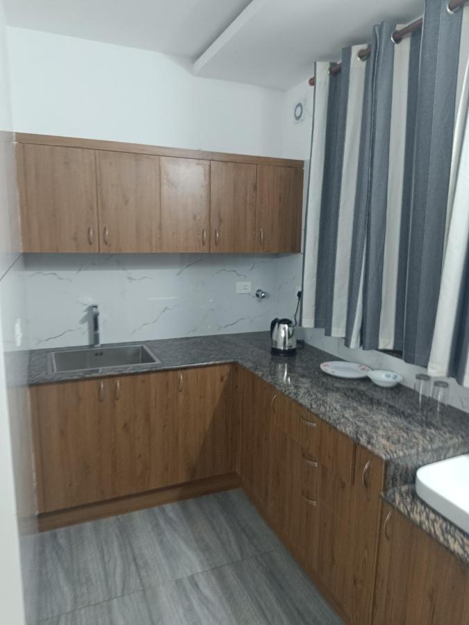 Lux Serviced Apartments Kochi Екстериор снимка